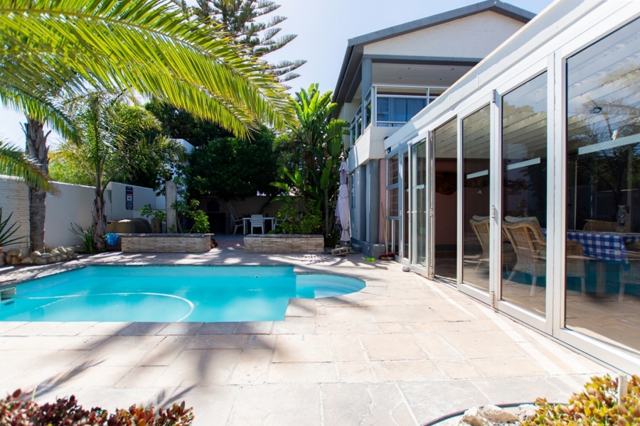 4 Bedroom Property for Sale in Port Owen Western Cape